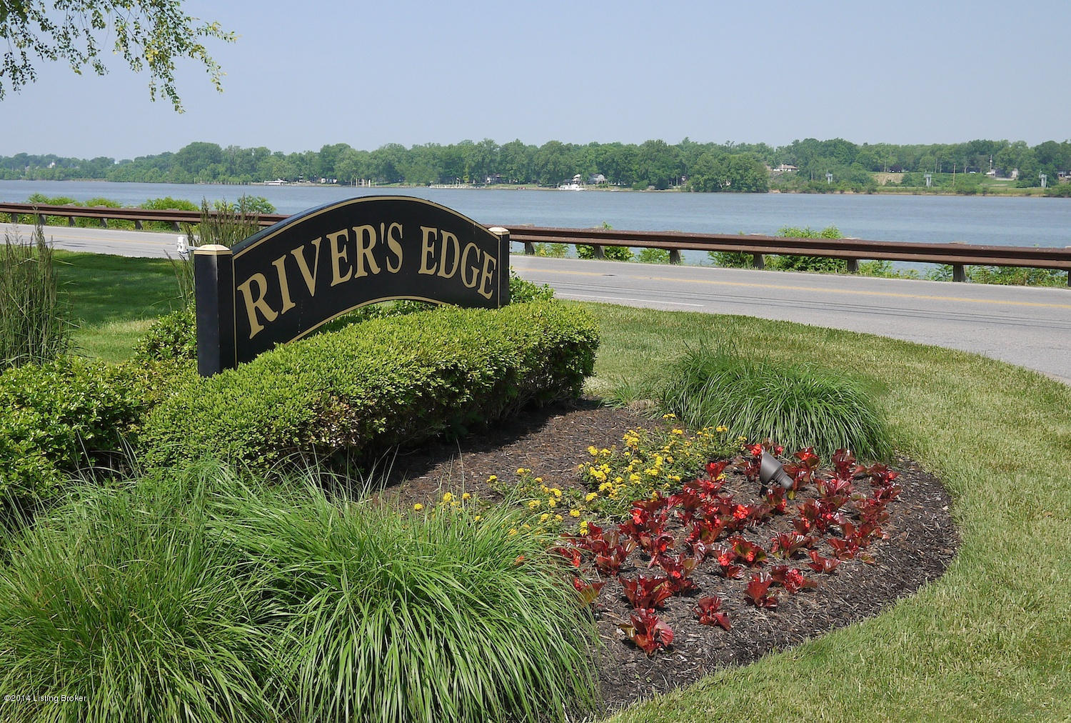 2905 Rivers Edge Road Louisville, KY 40222 - Photo 3 of 3 RE-Photos RiversEdge Owen 01