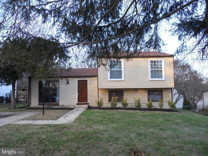 6765 Springing Step Columbia, MD 21044 - Photo 1 of 16 Exterior (Main)
