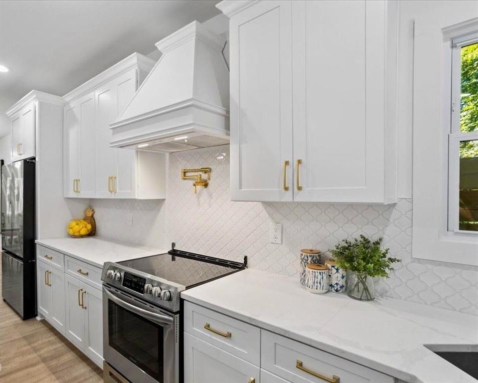 987 Fair Street Southwest Atlanta, GA 30314 - Photo 12 of 38