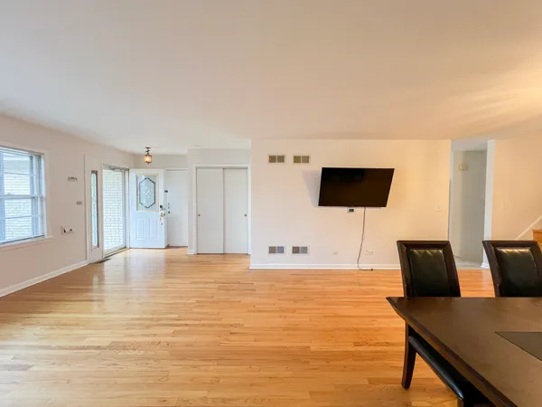 $3,000 | 4716 Thatcher Avenue, Norridge, IL 60706