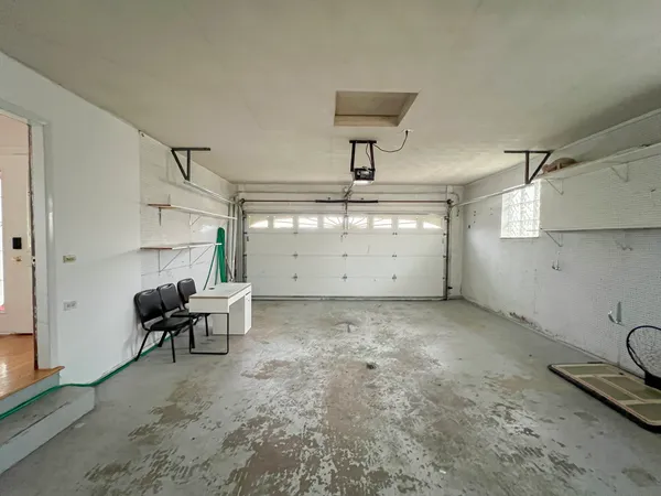 $3,000 | 4716 Thatcher Avenue, Norridge, IL 60706