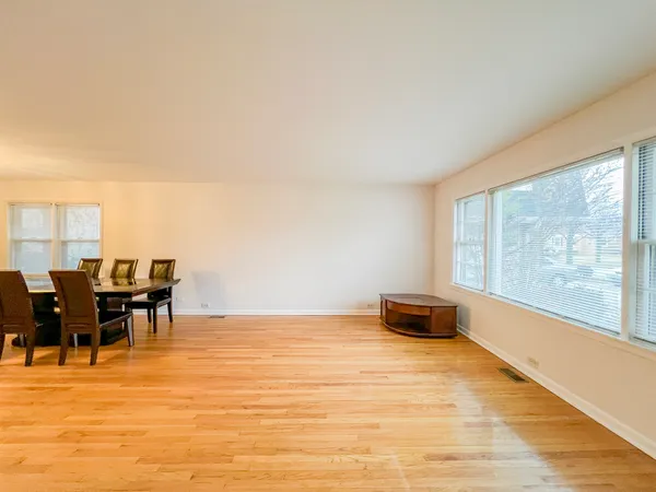 $3,000 | 4716 Thatcher Avenue, Norridge, IL 60706