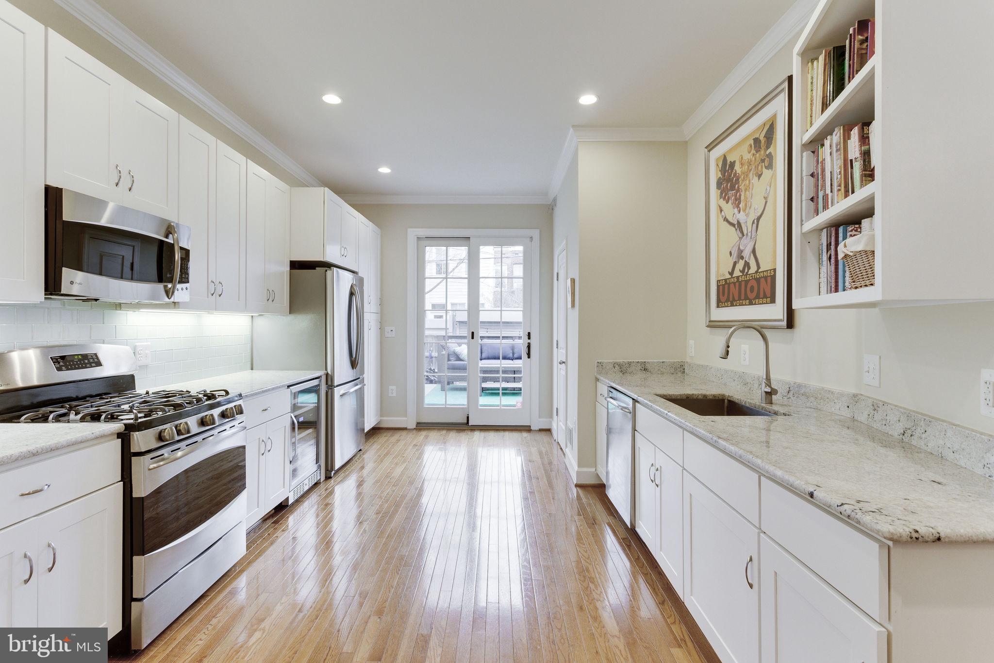 139 Thomas Street Northwest Washington, DC 20001 - Photo 15 of 69