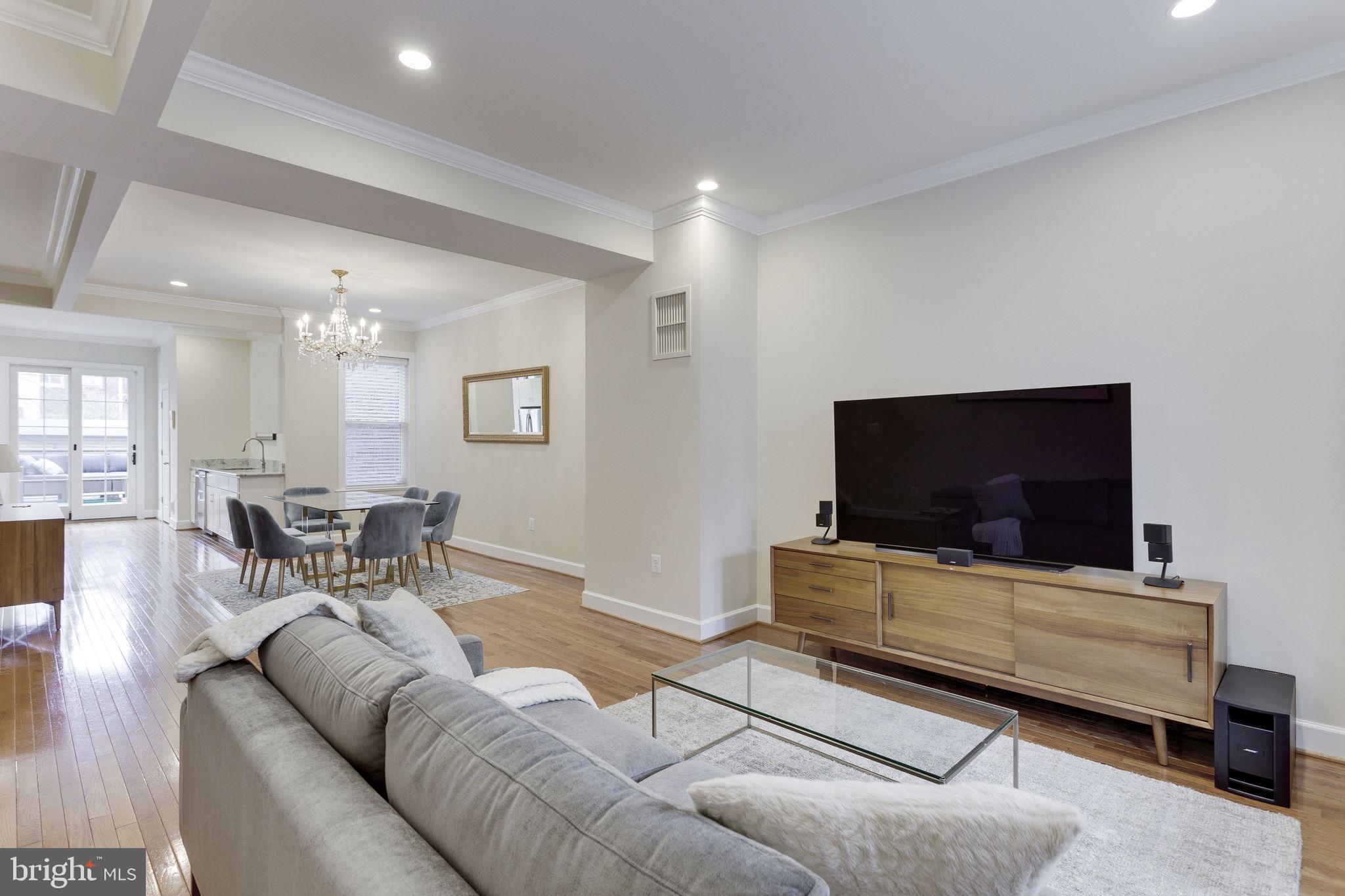 139 Thomas Street Northwest Washington, DC 20001 - Photo 10 of 69