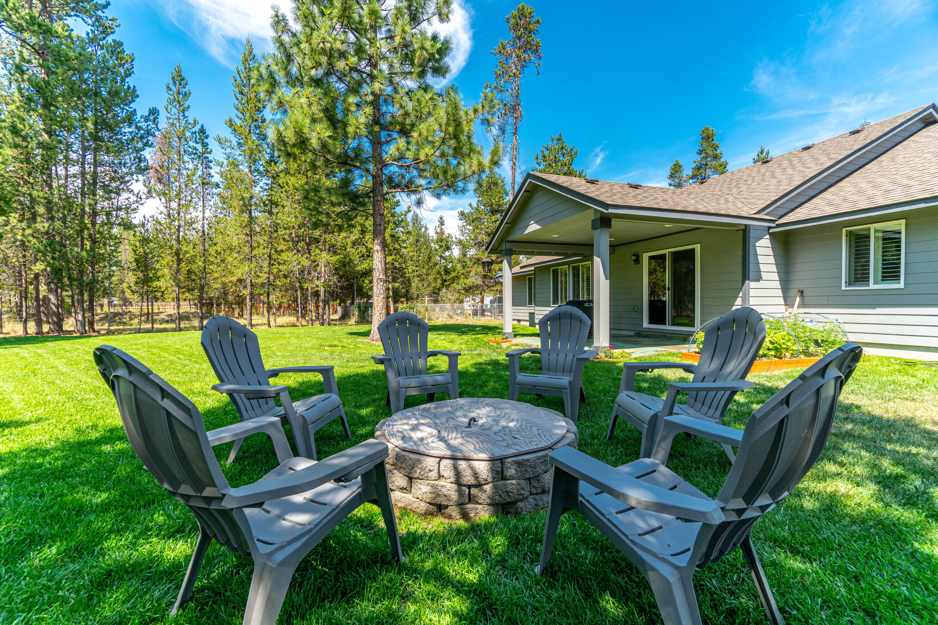 56067 Marsh Hawk Road Bend, OR 97707 - Photo 23 of 31 RileyVisuals-34