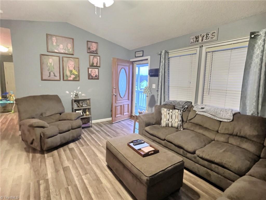 459 Sunset Ridge Lane Lexington, NC 27295 - Photo 8 of 18 Gallery Image 8