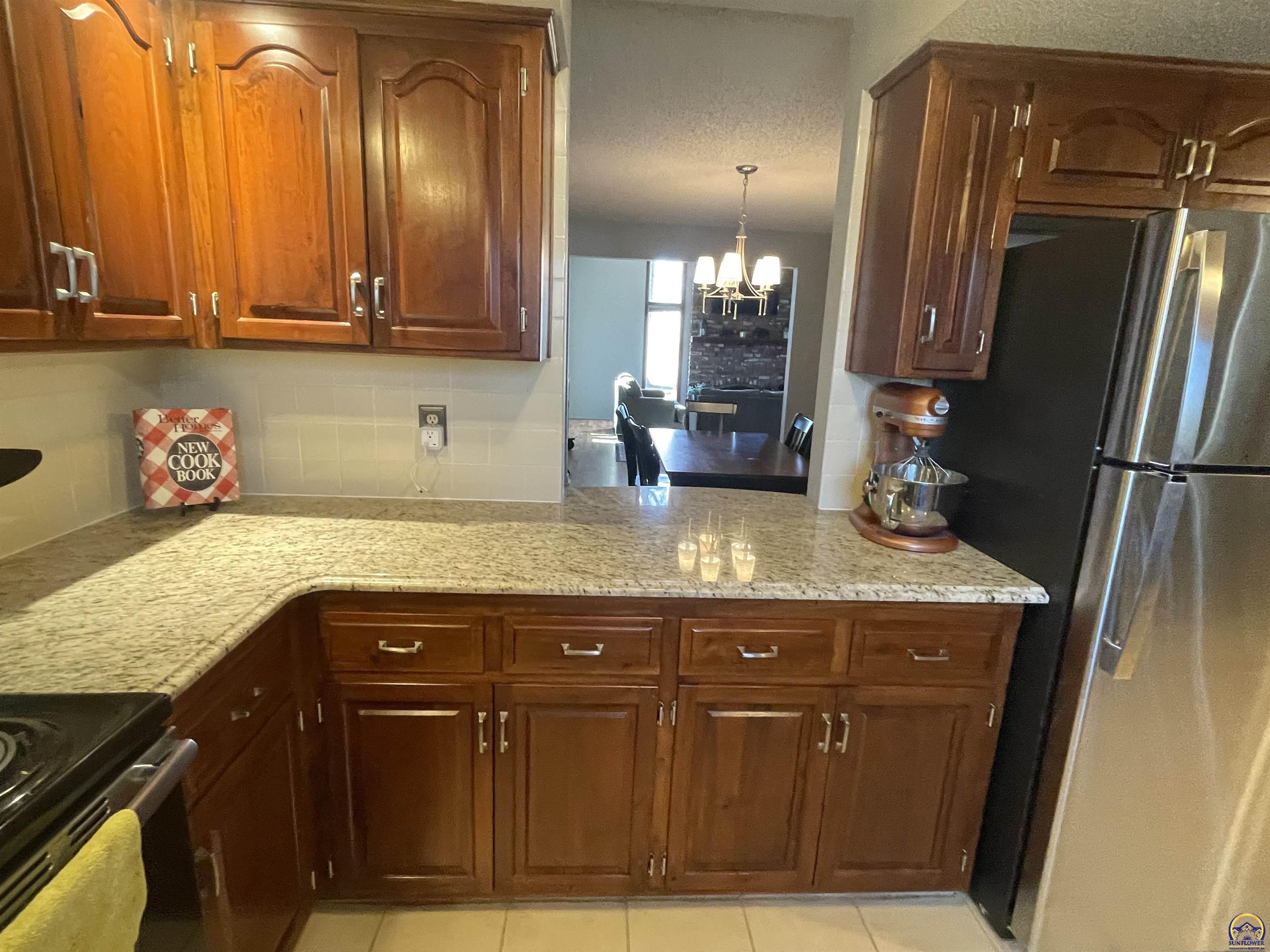 3800 Southwest Nottingham Road Topeka, KS 66610 - Photo 11 of 41