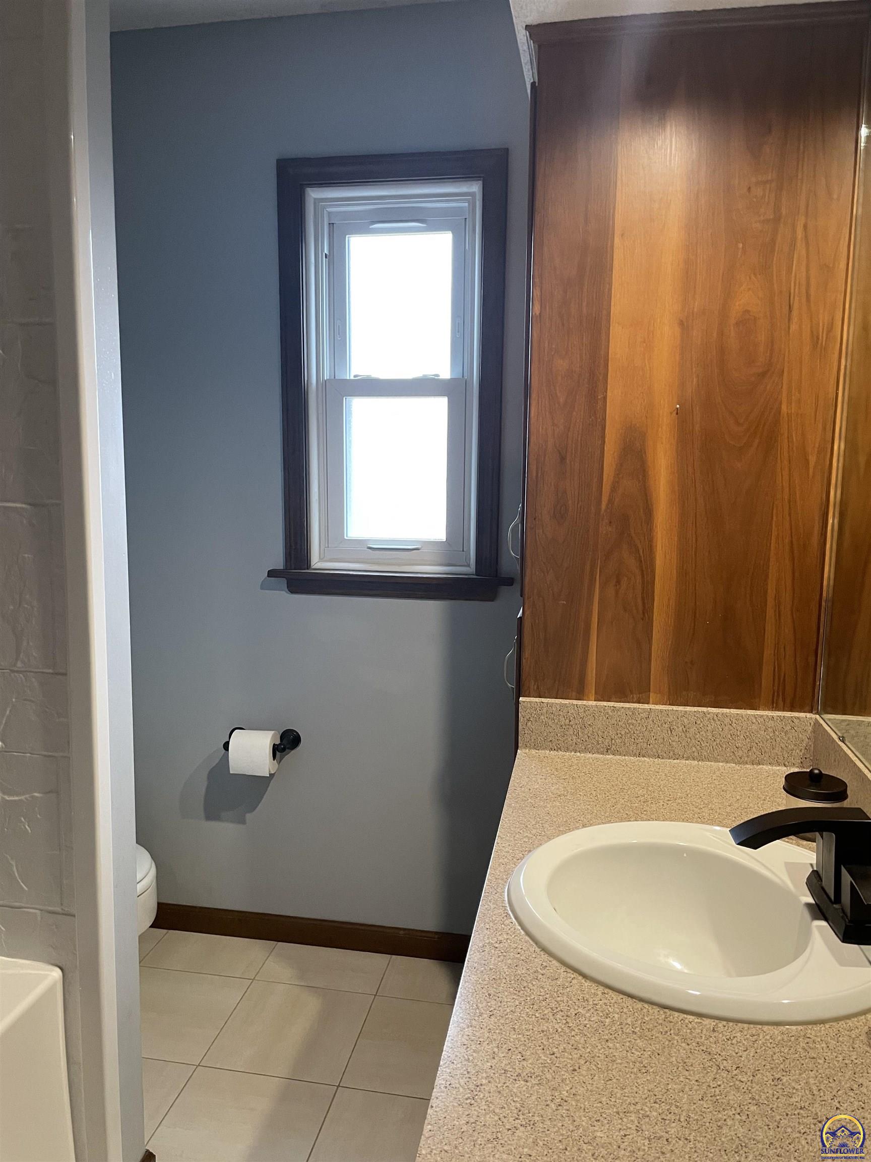 3800 Southwest Nottingham Road Topeka, KS 66610 - Photo 28 of 45