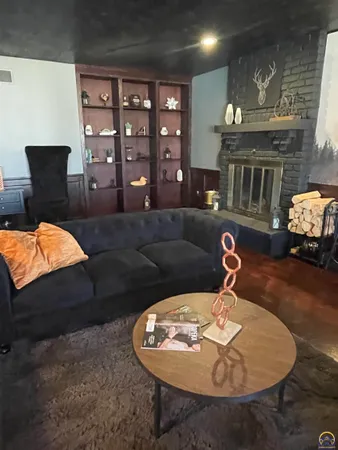 $380,000 | 3800 Southwest Nottingham Road, Topeka, KS 66610