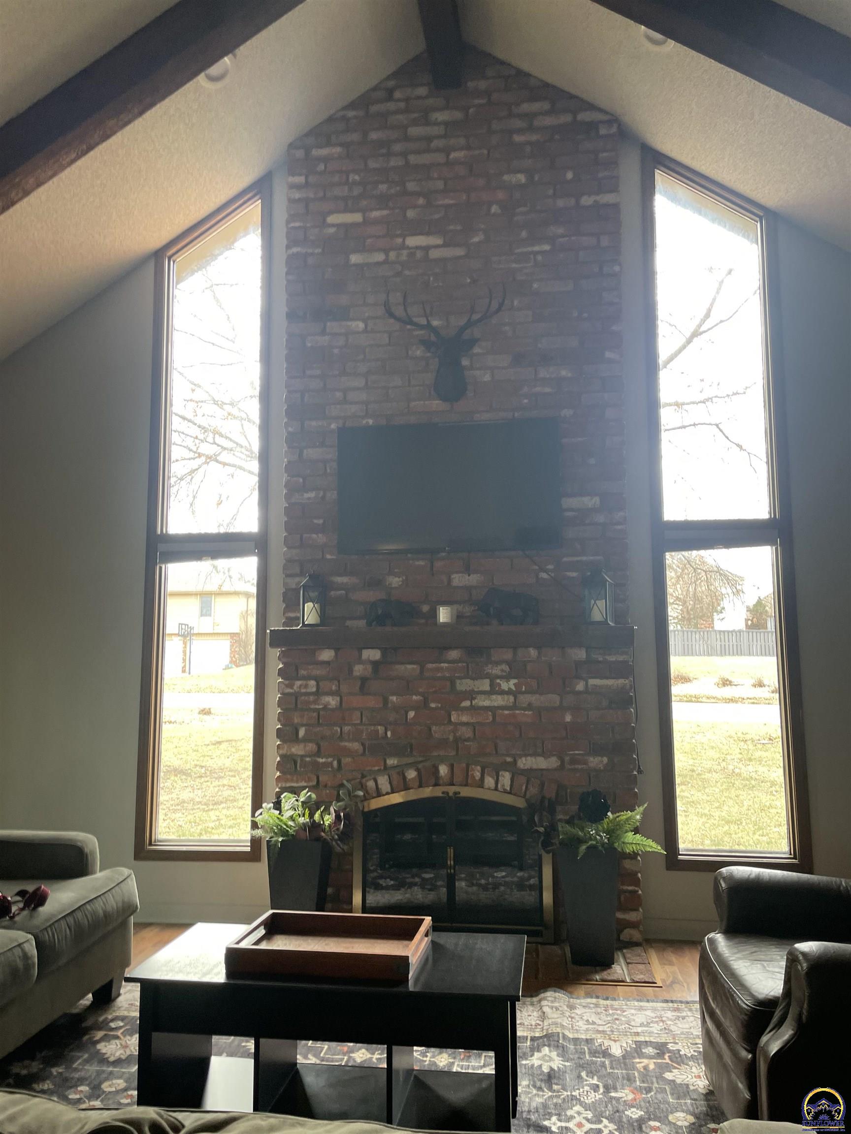 3800 Southwest Nottingham Road Topeka, KS 66610 - Photo 5 of 41