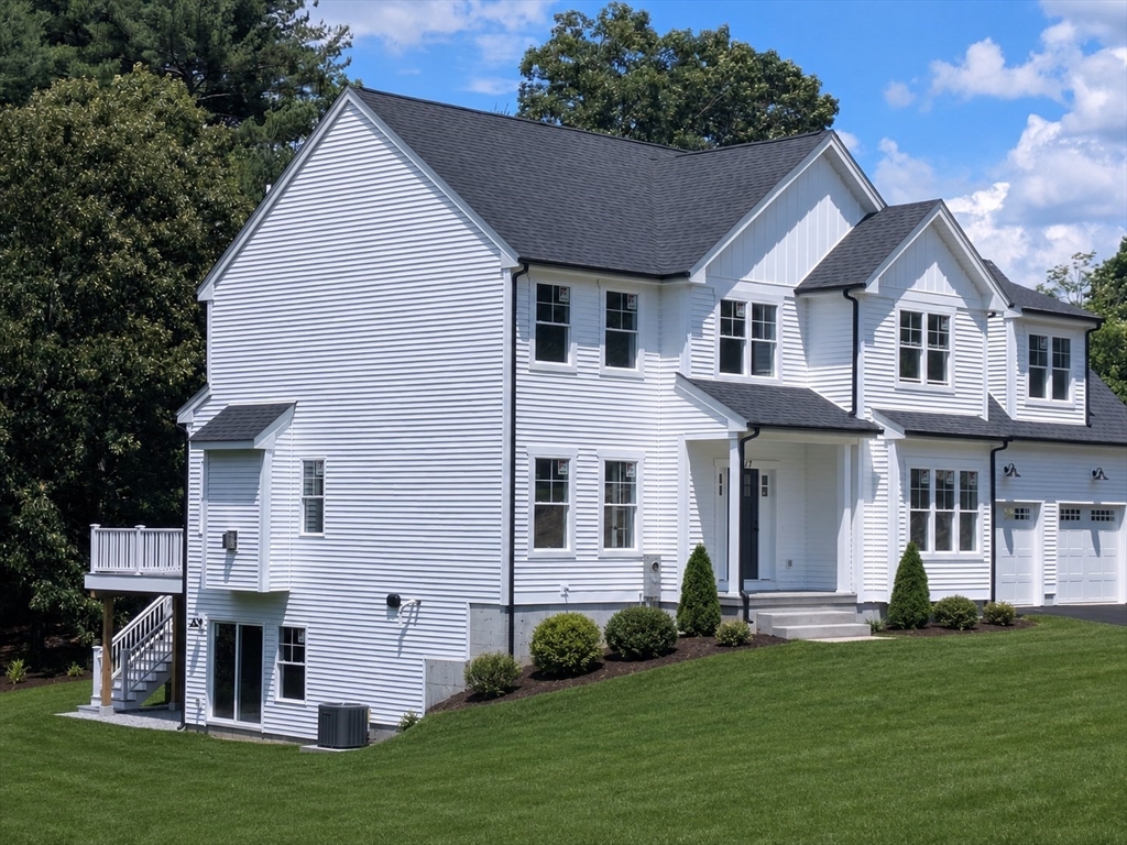 17 West Main Street Upton, MA 01568 - Photo 2 of 7