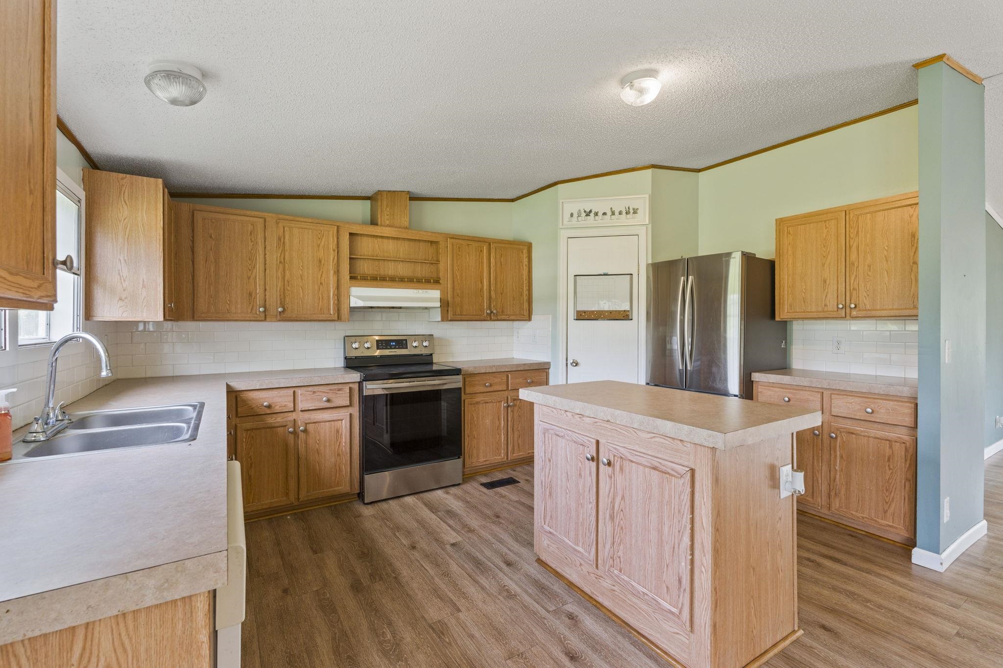 524 Alton Road Conway, SC 29526 - Photo 7 of 53 Gallery Image 7