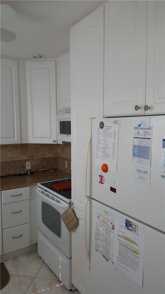 332 Mansfield H, Unit 332 Boca Raton, FL 33434 - Photo 2 of 22 Photo 2