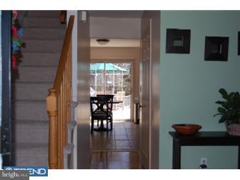 36 Long Acre Drive Cream Ridge, NJ 08514 - Photo 4 of 12 Foyer