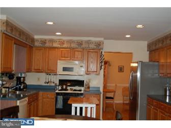 36 Long Acre Drive Cream Ridge, NJ 08514 - Photo 9 of 12 Kitchen