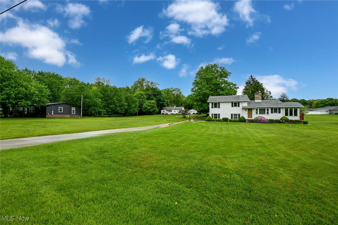 1883 Massillon Road Akron, OH 44312 - Photo 4 of 50 Gallery Image 4