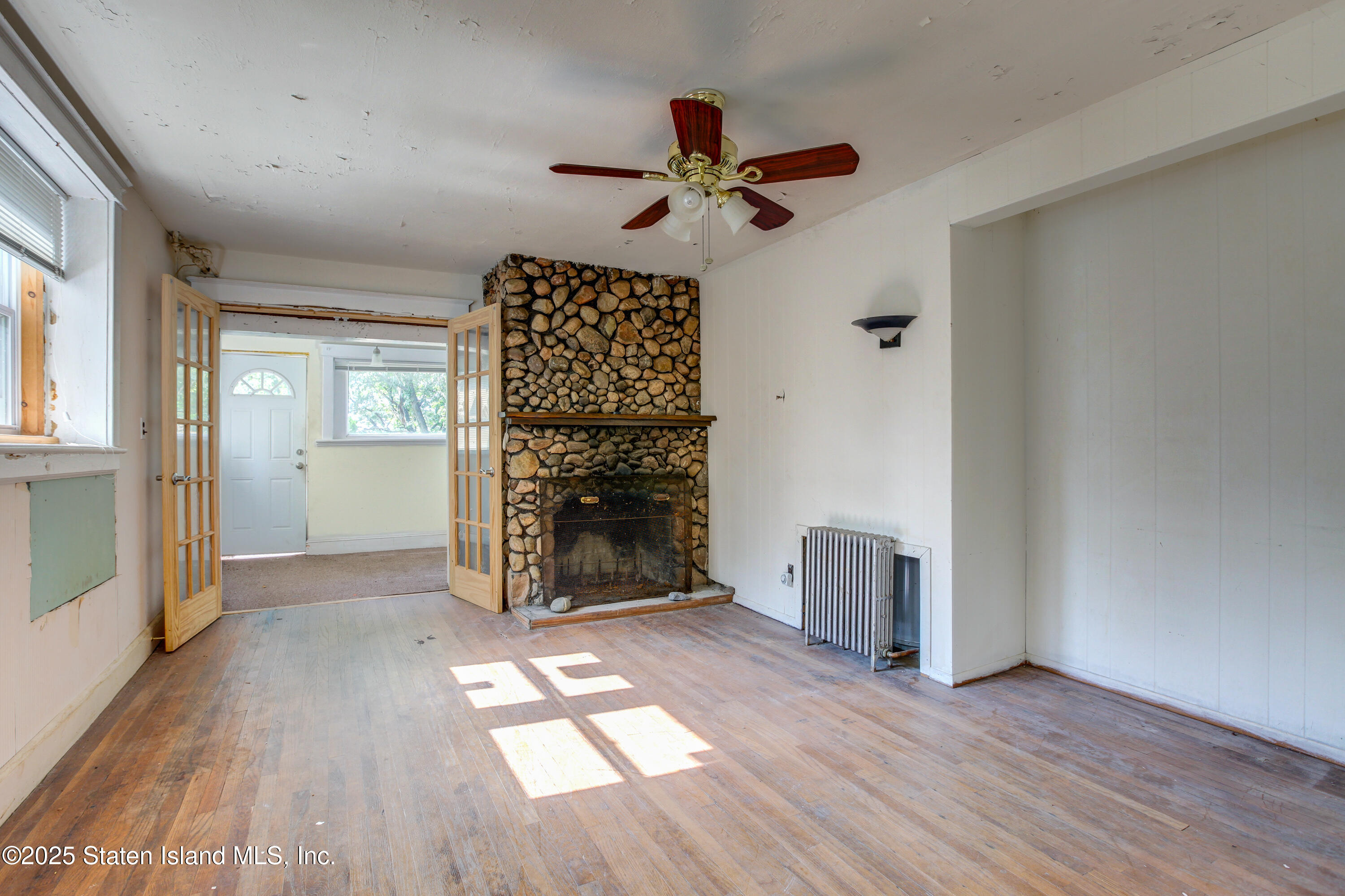 83 Mountainside Road Staten Island, NY 10304 - Photo 12 of 29 83 Mountainside Rd, Staten Island04