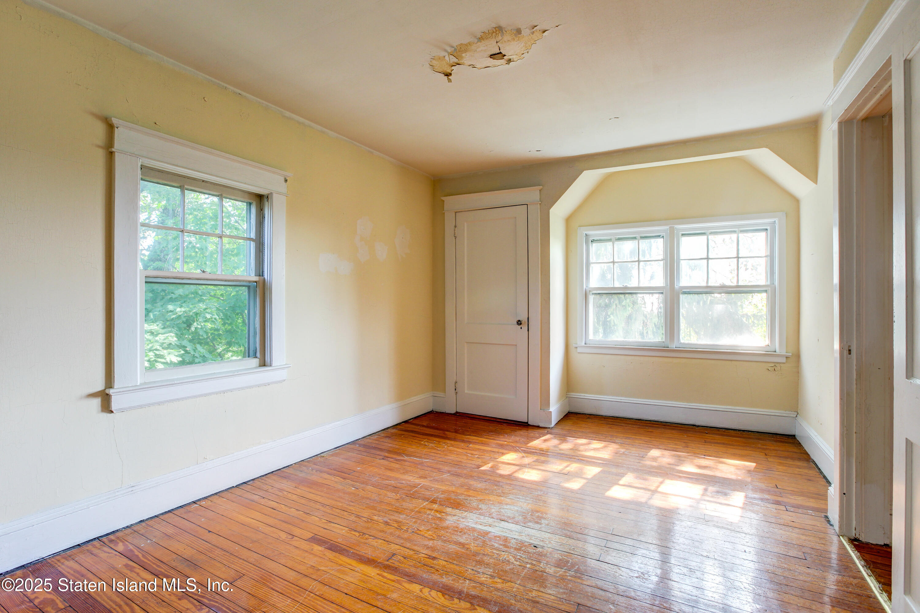 83 Mountainside Road Staten Island, NY 10304 - Photo 25 of 29 83 Mountainside Rd, Staten Island17