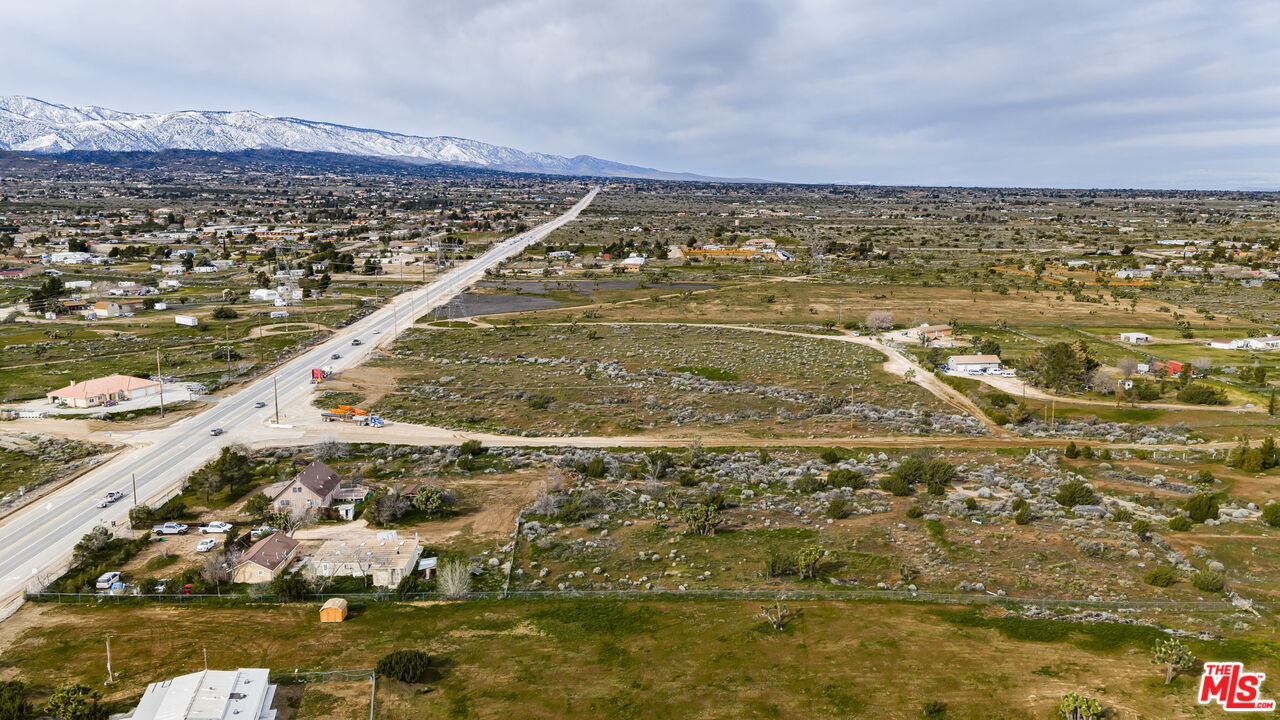6906 Phelan Road Phelan, CA 92371 - Photo 32 of 42 a view of an ocean