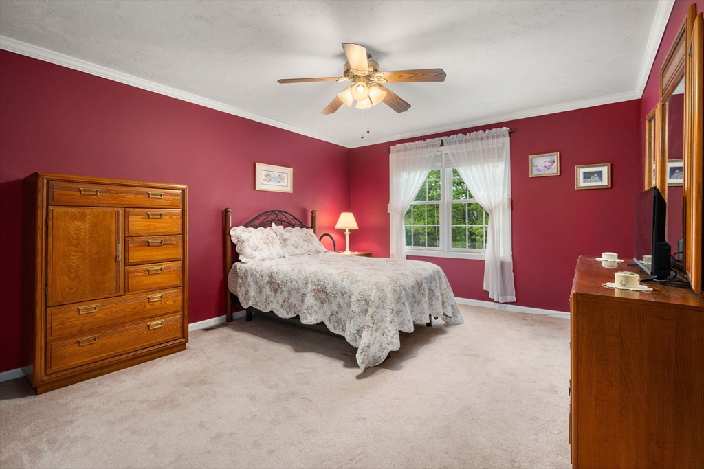 82 Fox Run Road, Unit 82 Blackstone, MA 01504 - Photo 15 of 26