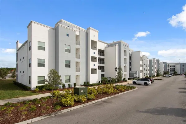 $374,000 | 3191 Paradox Circle, Unit 108, Kissimmee, FL 34746
