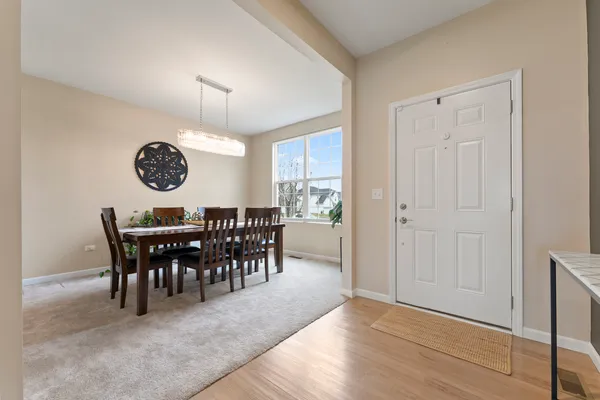 $695,000 | 1017 Kessler Drive, Mundelein, IL 60060