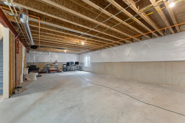 $695,000 | 1017 Kessler Drive, Mundelein, IL 60060