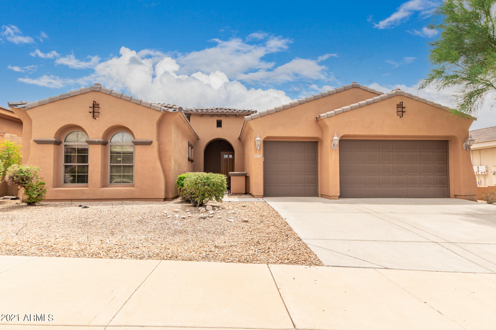 18175 West Narramore Road Goodyear, AZ 85338 - Photo 1 of 53