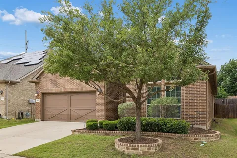 $479,000 | 2036 Milano Lane, Lewisville, TX 75077