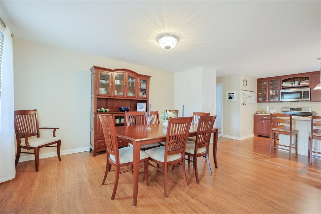11 Stoneybrook Road Grafton, MA 01536 - Photo 12 of 41 Gallery Image 12