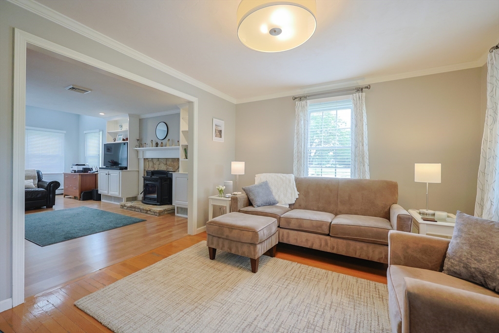 11 Stoneybrook Road Grafton, MA 01536 - Photo 20 of 41 Gallery Image 20