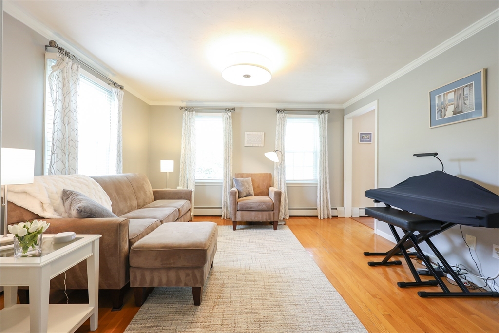 11 Stoneybrook Road Grafton, MA 01536 - Photo 22 of 41 Gallery Image 22