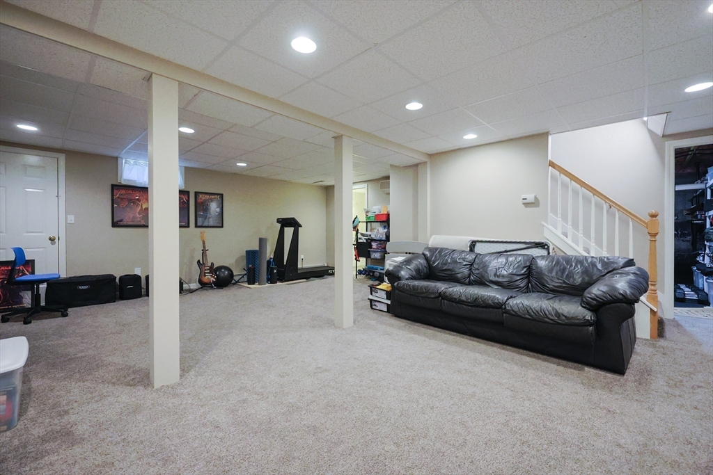 11 Stoneybrook Road Grafton, MA 01536 - Photo 36 of 41 Gallery Image 36