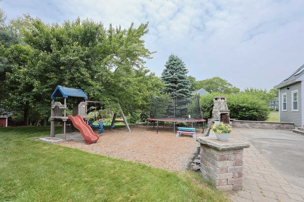 11 Stoneybrook Road Grafton, MA 01536 - Photo 40 of 41 Gallery Image 40