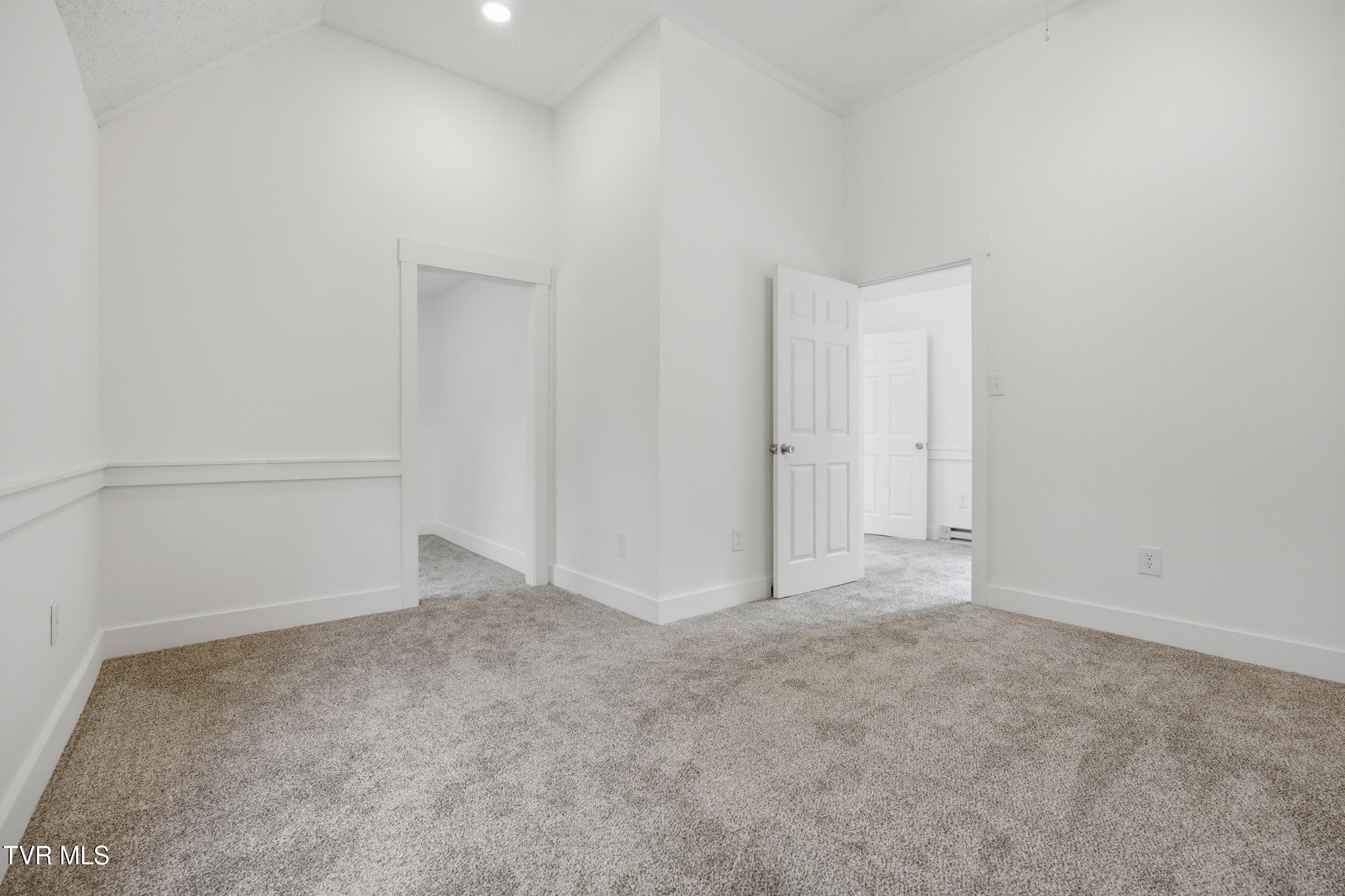 6203 Laurel Grove Road Norton, VA 24273 - Photo 14 of 26 16_6219 laurel grove rd-16