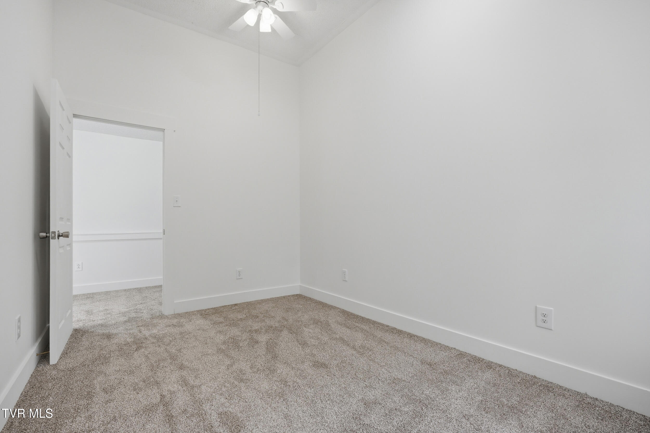 6203 Laurel Grove Road Norton, VA 24273 - Photo 17 of 26 19_6219 laurel grove rd-19