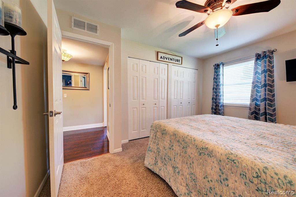 44619 Hanford Road Canton, MI 48187 - Photo 26 of 37