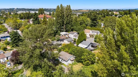 $615,000 | 565 South Director Street, Seattle, WA 98108