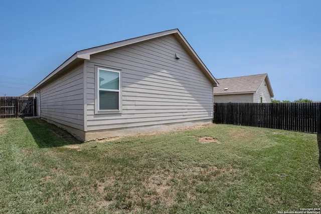 $199,000 | 7406 Snapdragon Court, Converse, TX 78109
