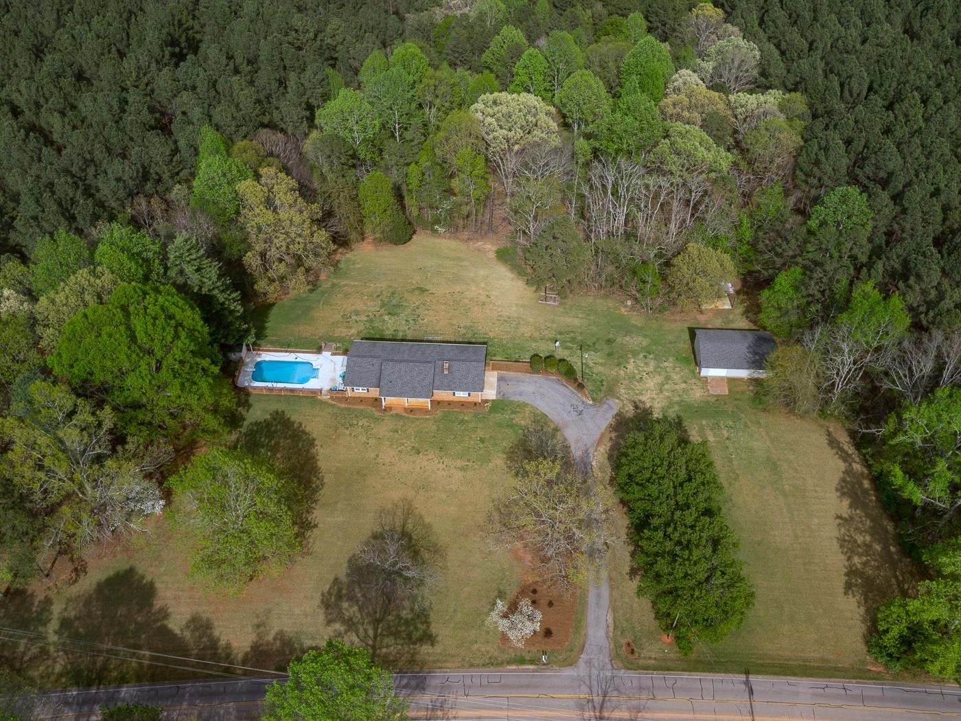 2121 Whitestone Road Spartanburg, SC 29302 - Photo 3 of 44
