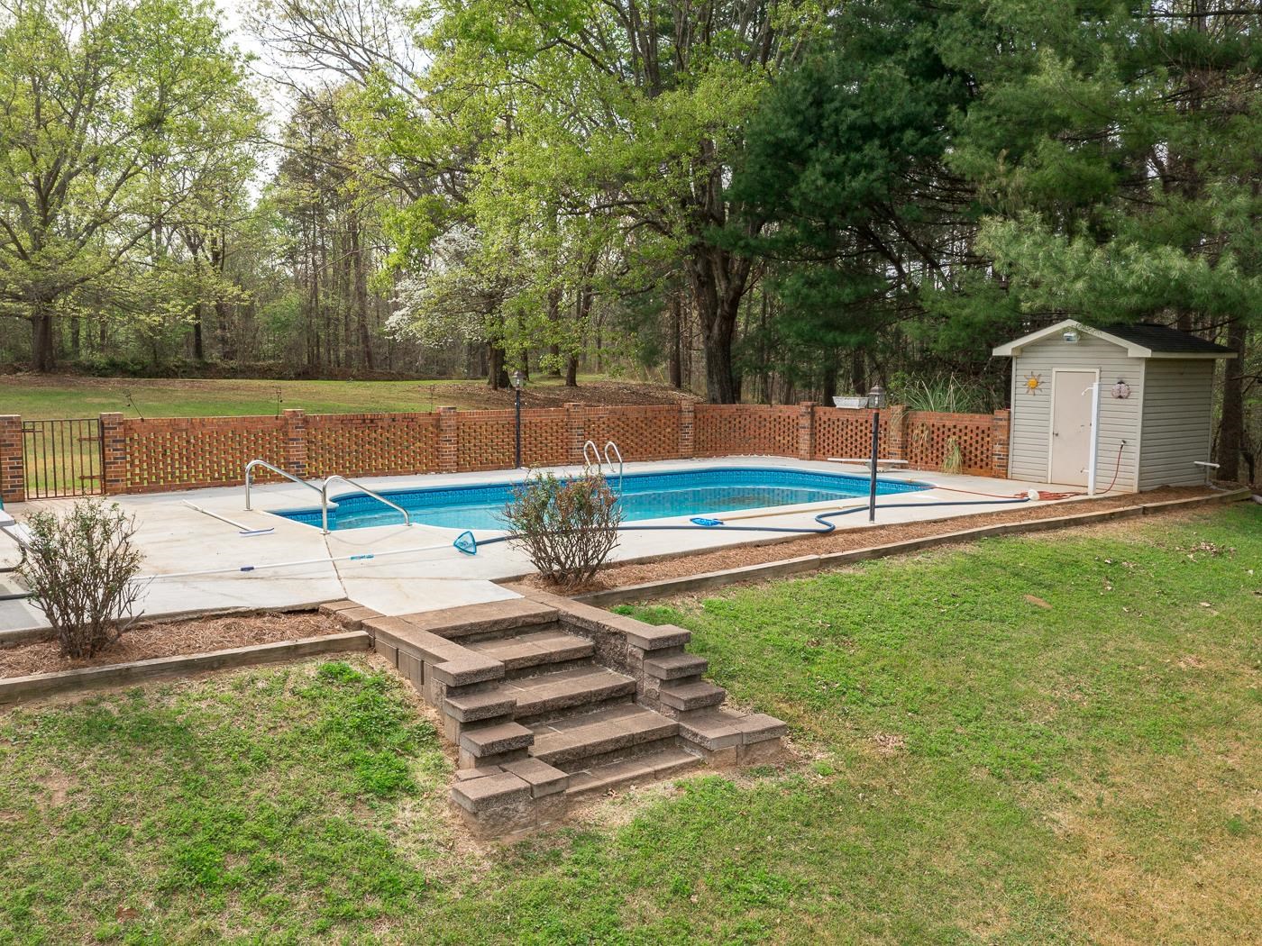 2121 Whitestone Road Spartanburg, SC 29302 - Photo 39 of 44