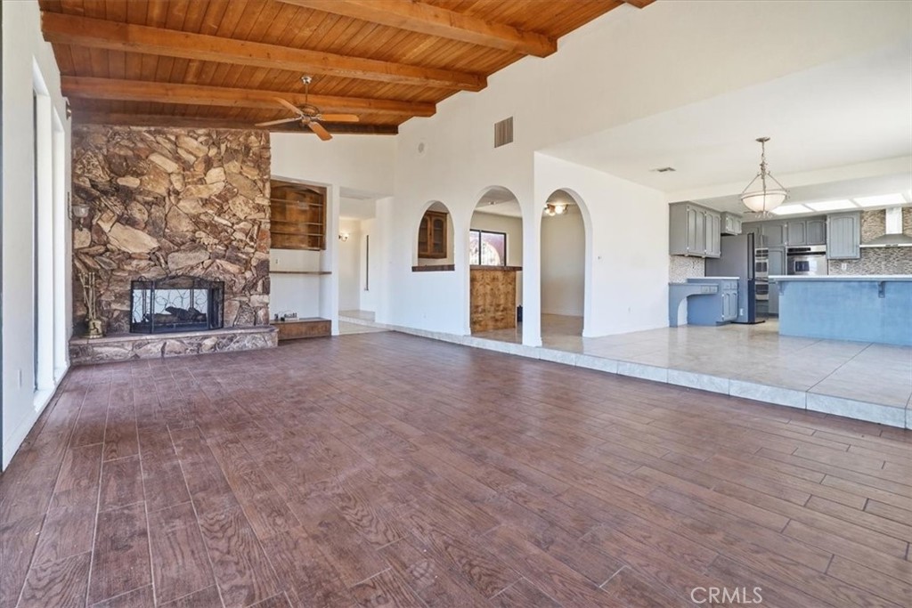 54026 Ridge Road Yucca Valley, CA 92284 - Photo 16 of 49