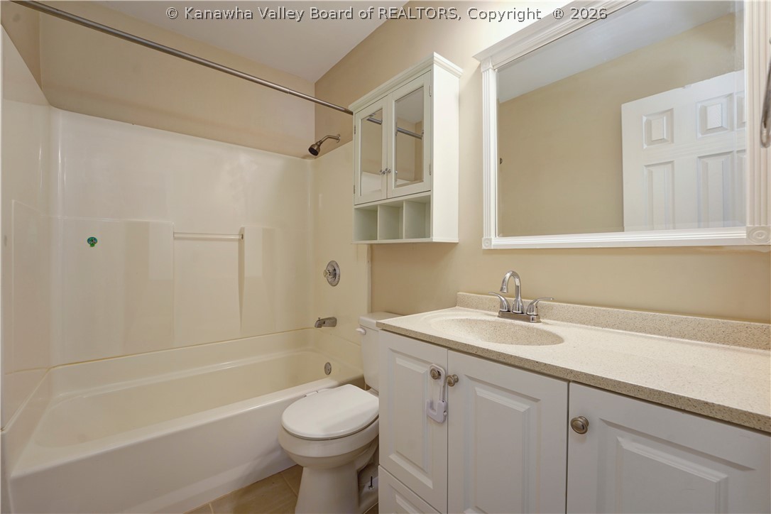 135 Seneca Circle Winfield, WV 25213 - Photo 18 of 27 Gallery Image 18