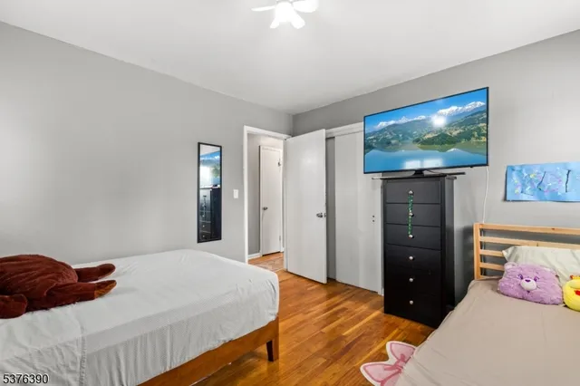 $424,900 | 401 White Street, Orange, NJ 07050