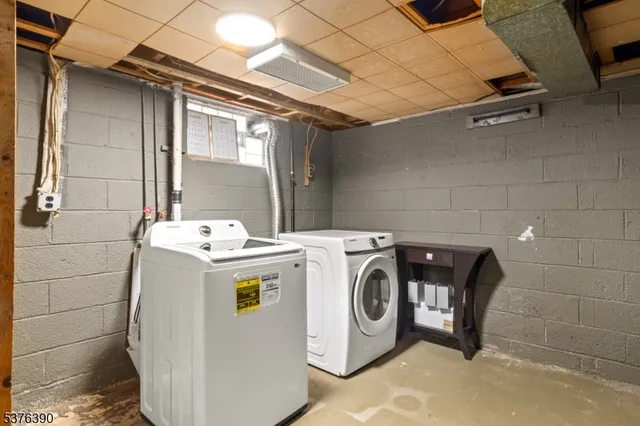 $424,900 | 401 White Street, Orange, NJ 07050