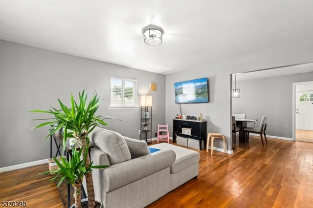 $424,900 | 401 White Street, Orange, NJ 07050