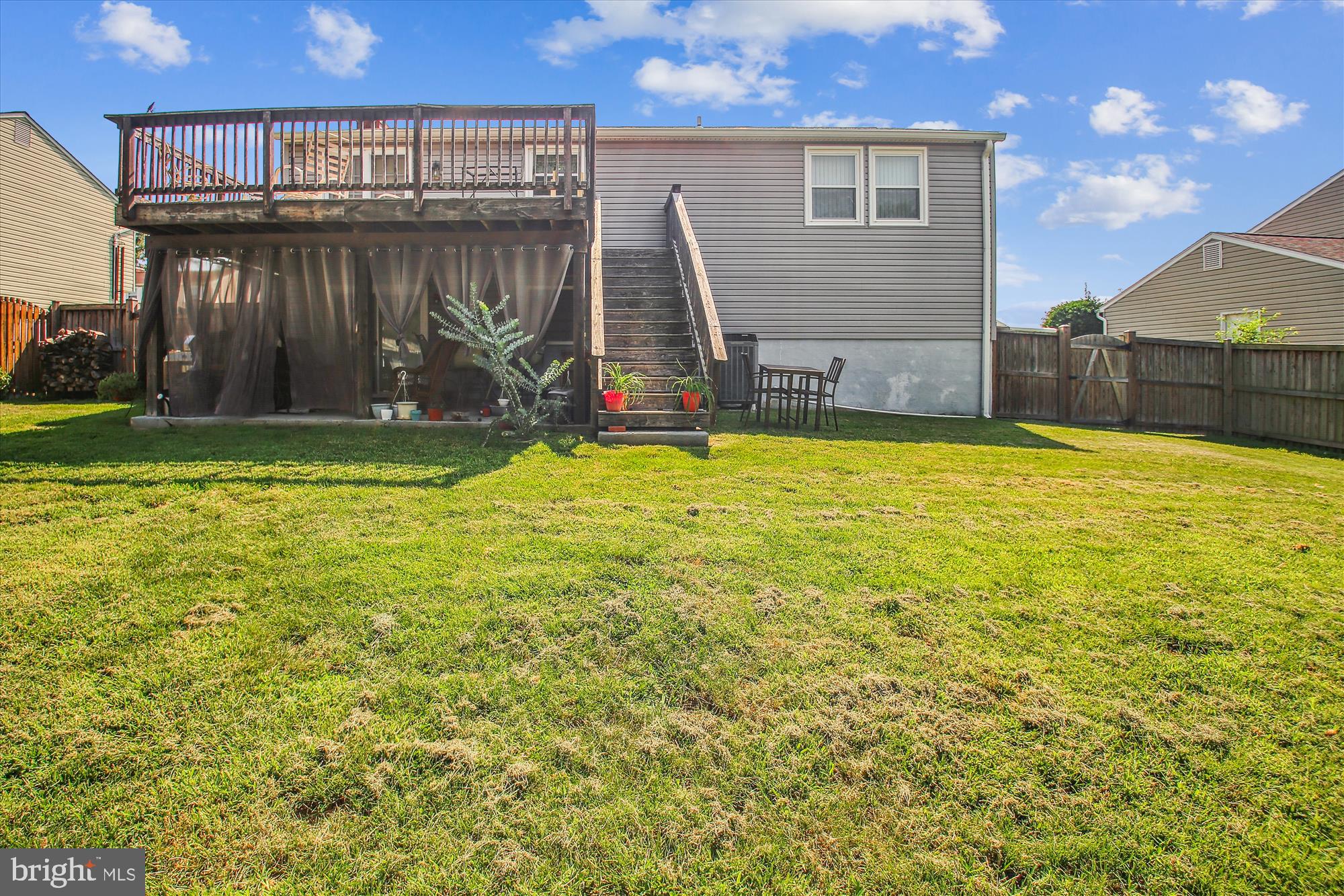 6424 St Phillips Road Linthicum Heights, MD 21090 - Photo 2 of 29 a view of a backyard of the house