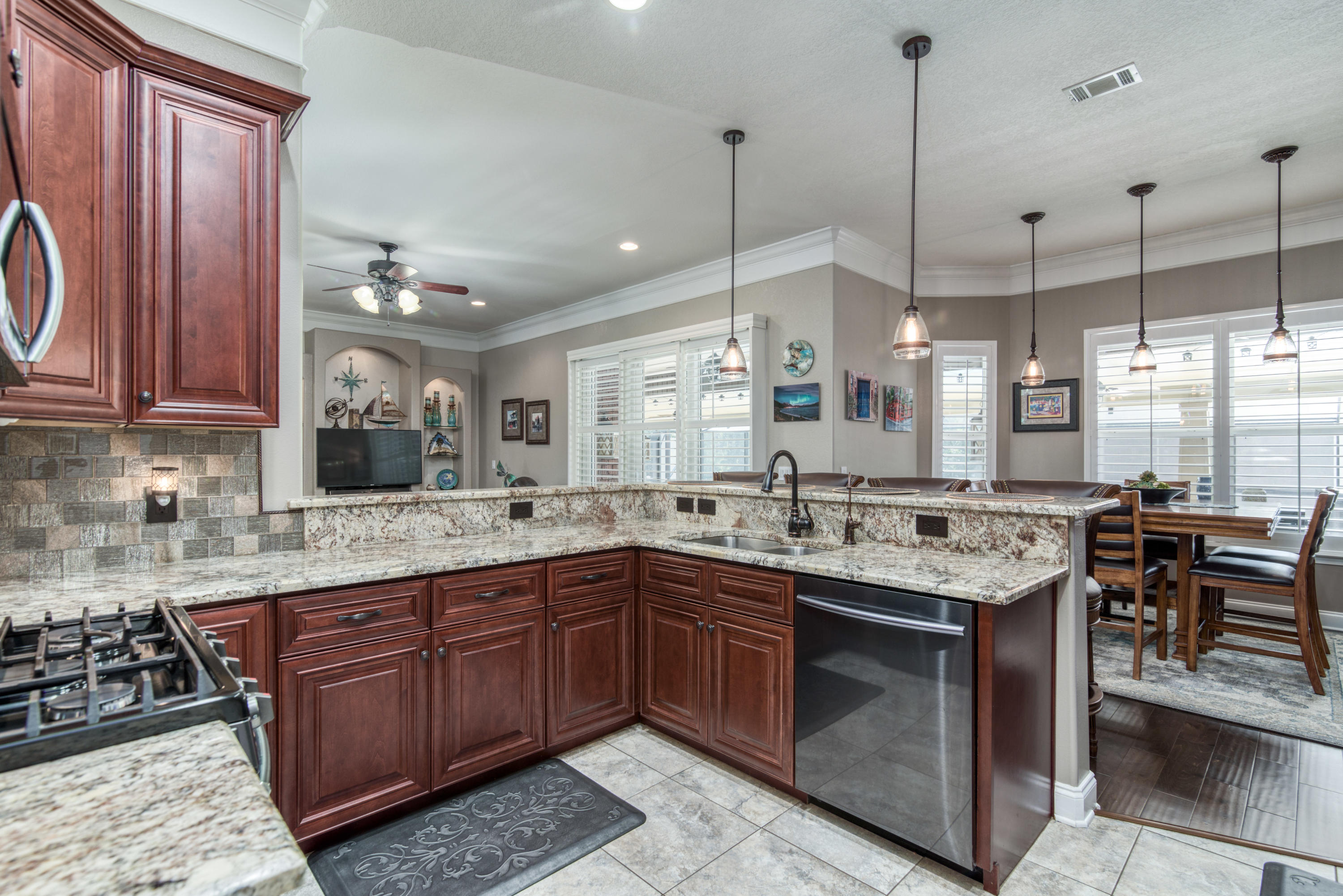 4563 Pfitzer Circle Crestview, FL 32536 - Photo 22 of 79 4563 Pfitzer Crestview-LoRes-045