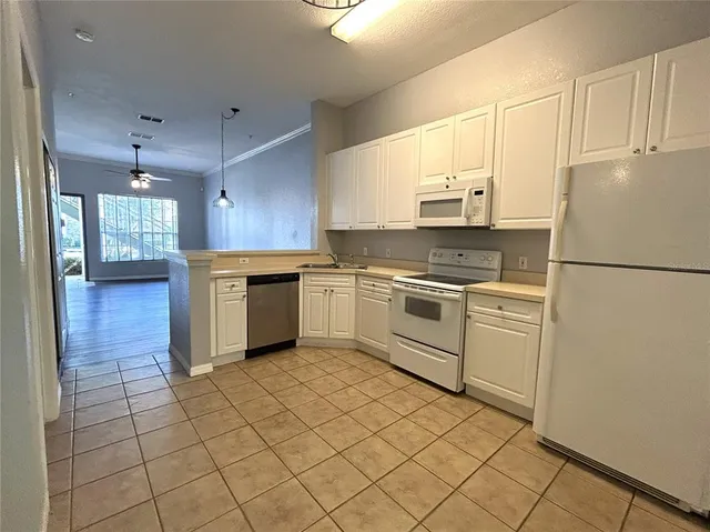 $1,750 | 141 Reserve Circle, Unit 105, Oviedo, FL 32765