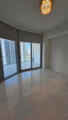 $7,500 | 851 Northeast 1st Avenue, Unit 3603, Miami, FL 33132